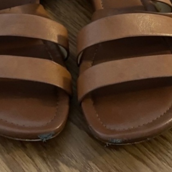 Michael Kors Leather gladiator Sandal - Picture 8 of 8